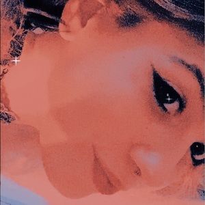 Meet your Posher, Kay